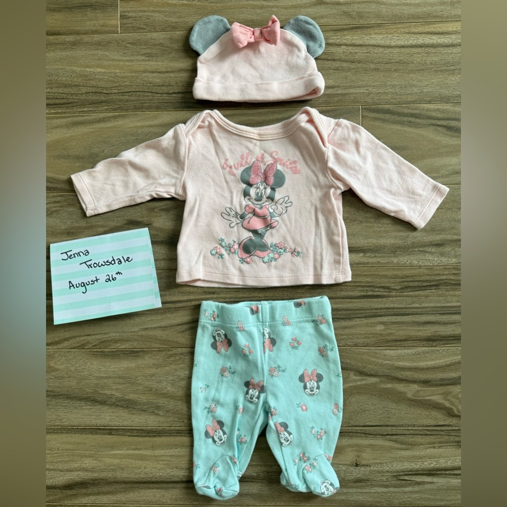 ✨ Disney Baby Girls Minnie Mouse Newborn Outfit